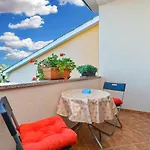 Apartments With A Parking Space Stinjan, Pula - 20816