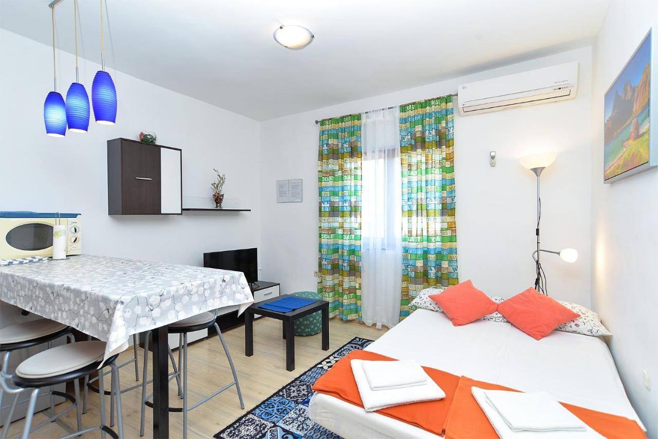 With A Parking Space Stinjan, - 20816 Apartman Pula