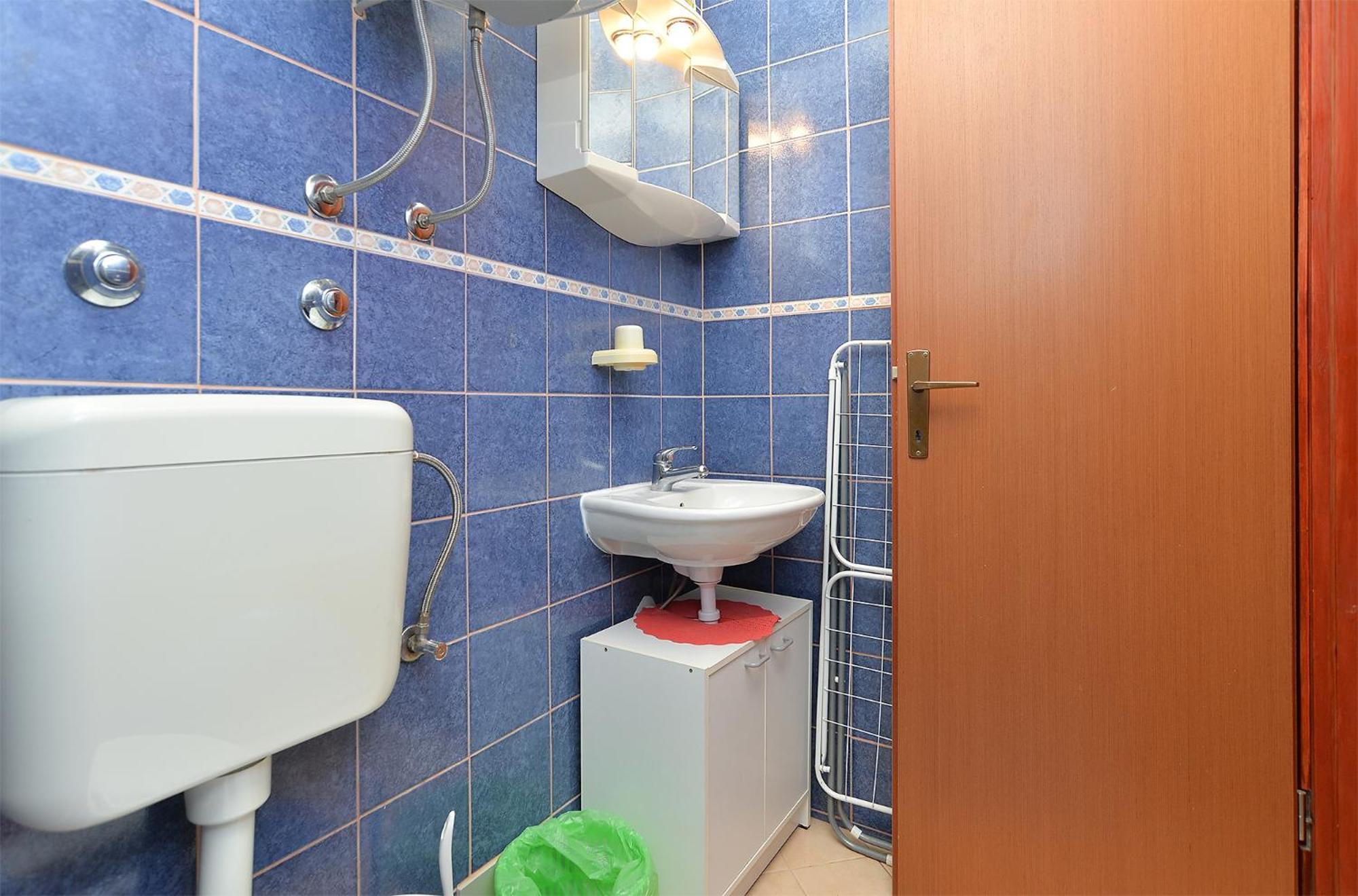 With A Parking Space Stinjan, - 20816 Apartman
